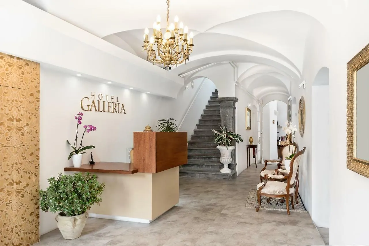 Hotel Galleria Ljubljana 4*,